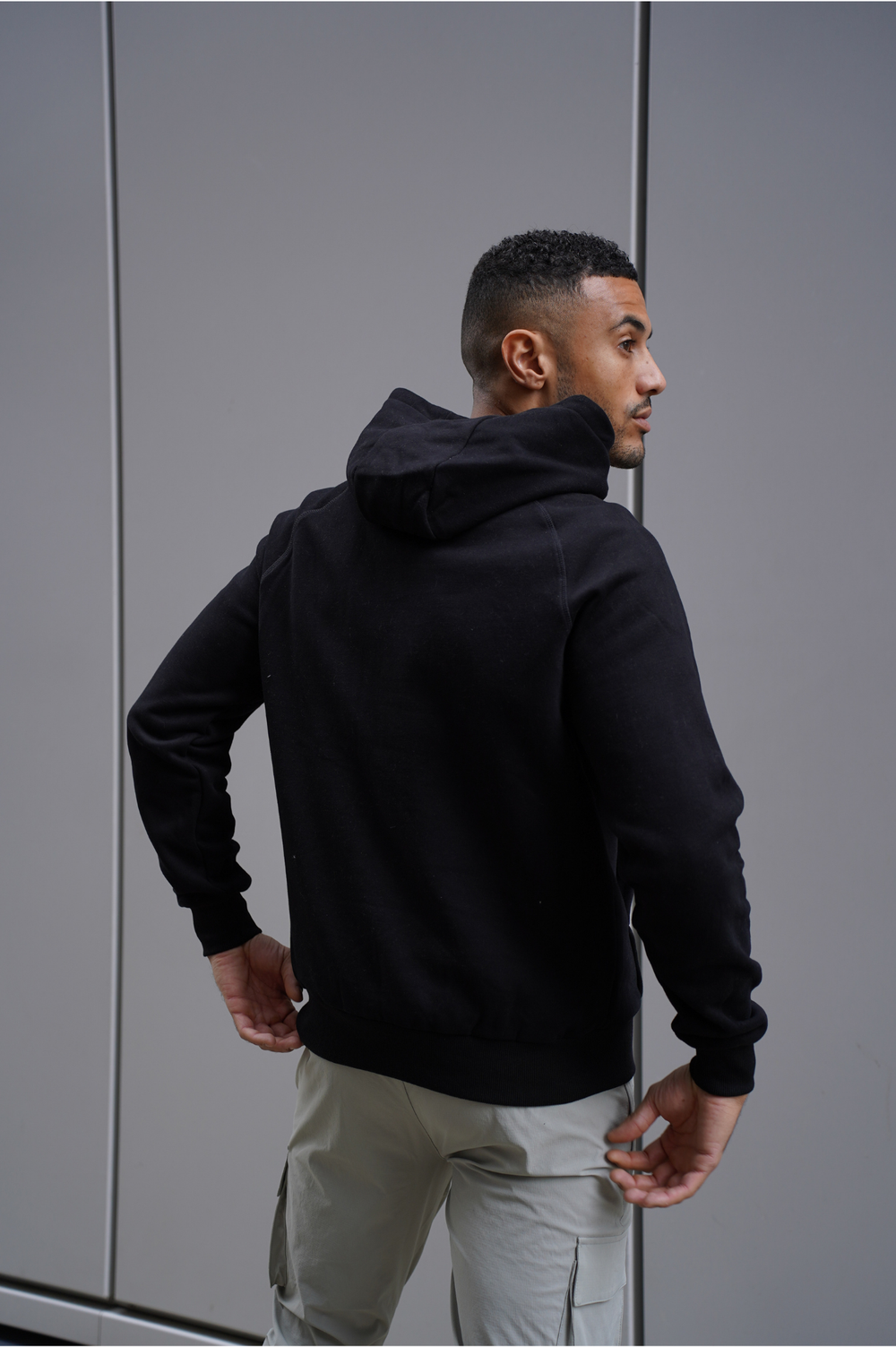 Capo RAGLAN Hoodie - Black