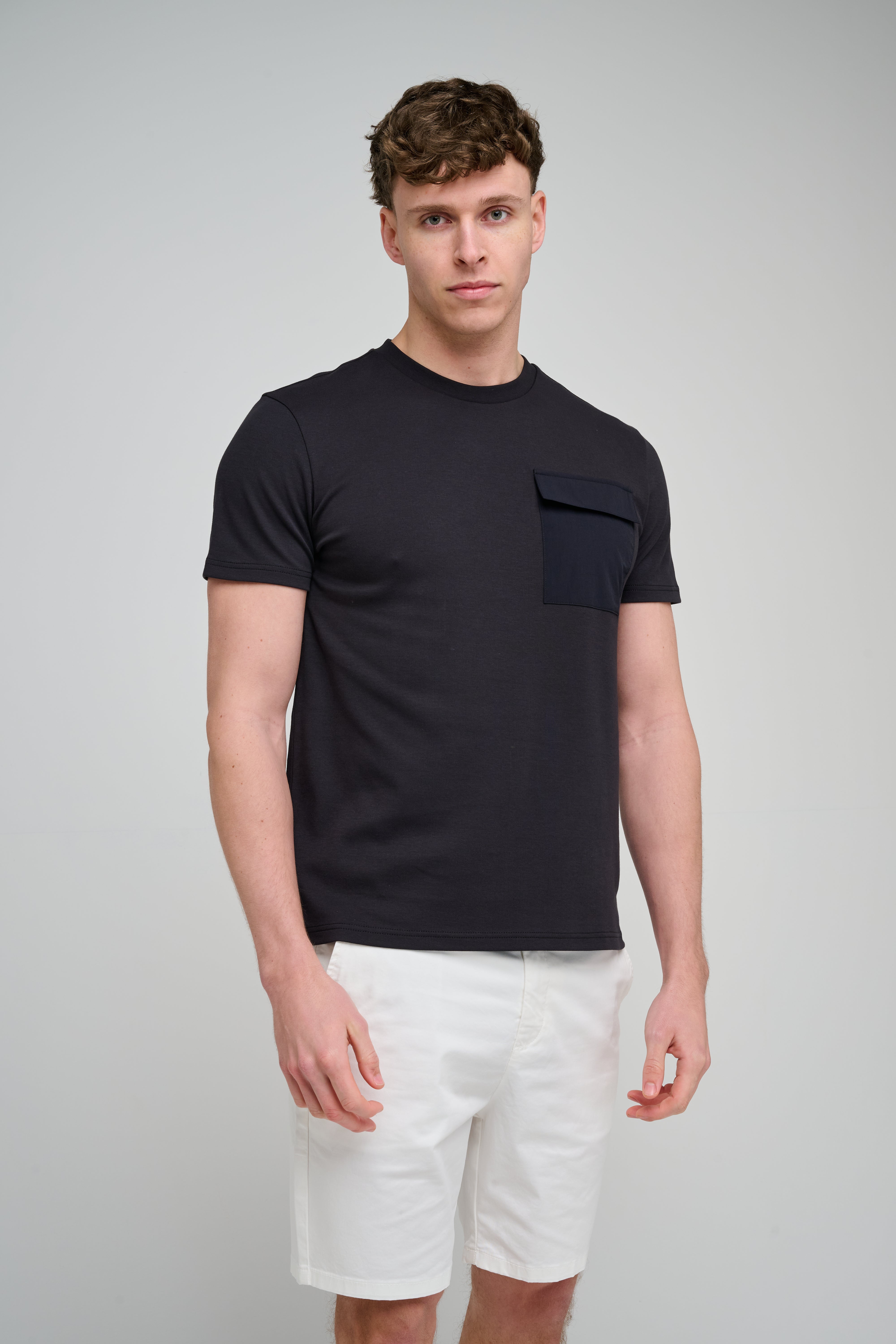 Capo Cargo Pocket T-Shirt - Black