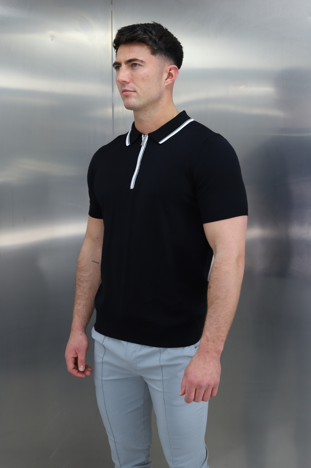 Capo Egyptian Cotton Contrast Collar SS Zip Polo Shirt - Black