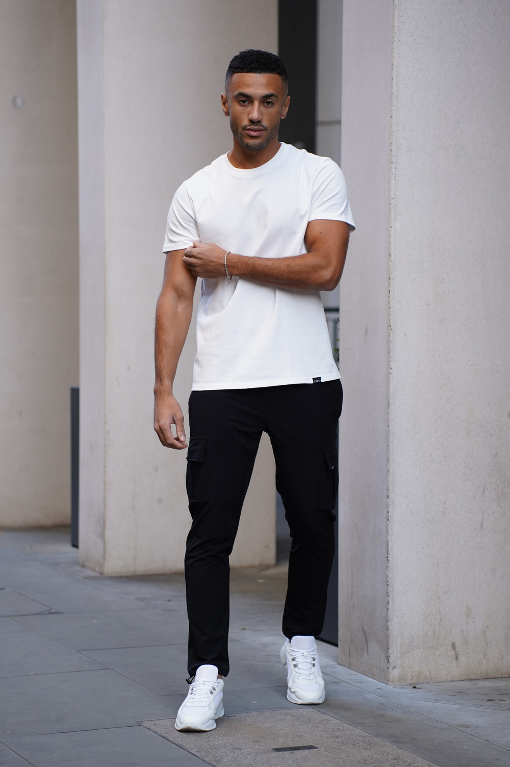 Capo UTILITY Cargohose mit Knebelverschluss V2 - Schwarz