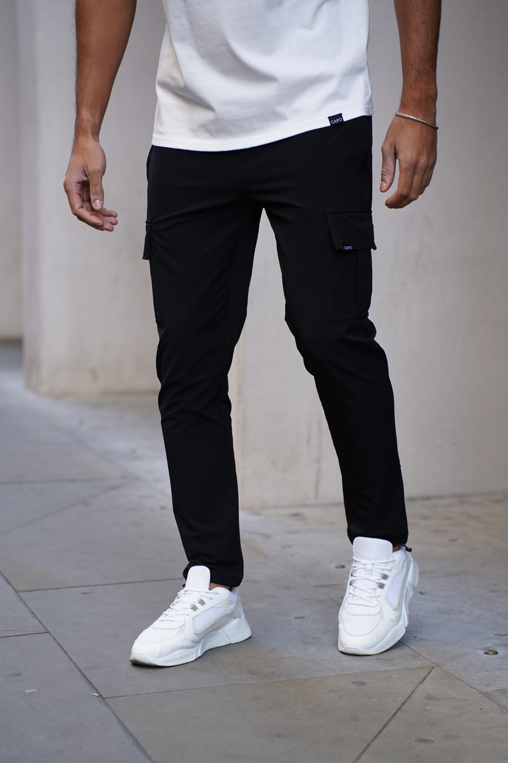 Capo UTILITY Cargohose mit Knebelverschluss V2 - Schwarz
