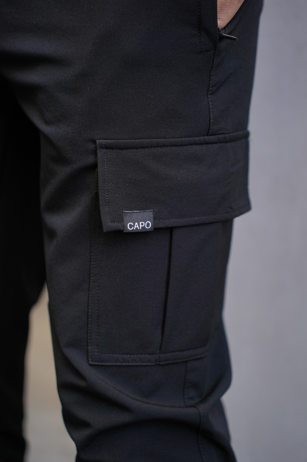 Capo UTILITY Cargohose mit Knebelverschluss V2 - Schwarz