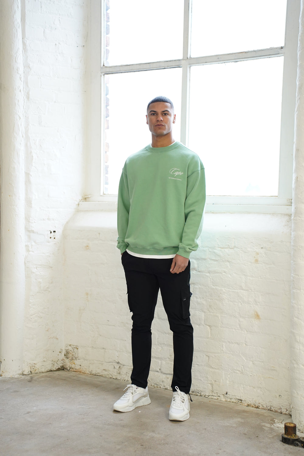 Capo International Sweater - Washed Green
