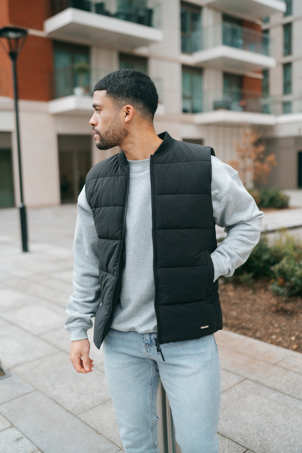 Capo Puffer Gilet - Black