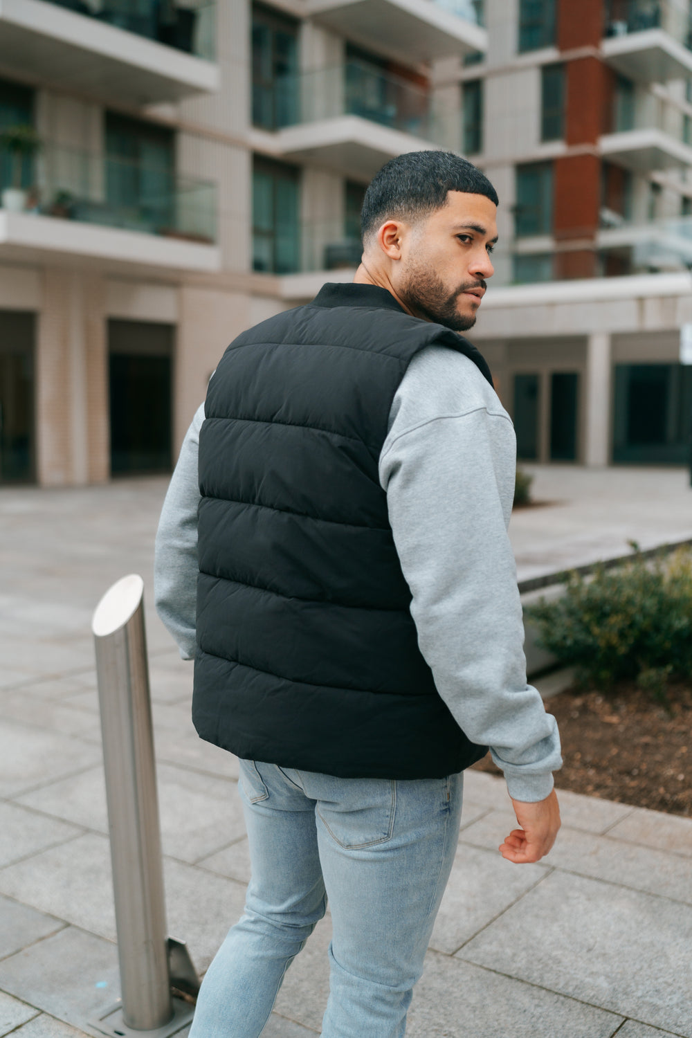 Capo Puffer Gilet - Black