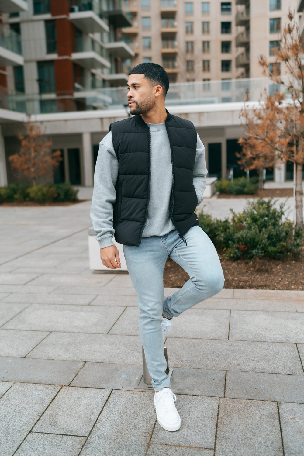 Capo Puffer Gilet - Black