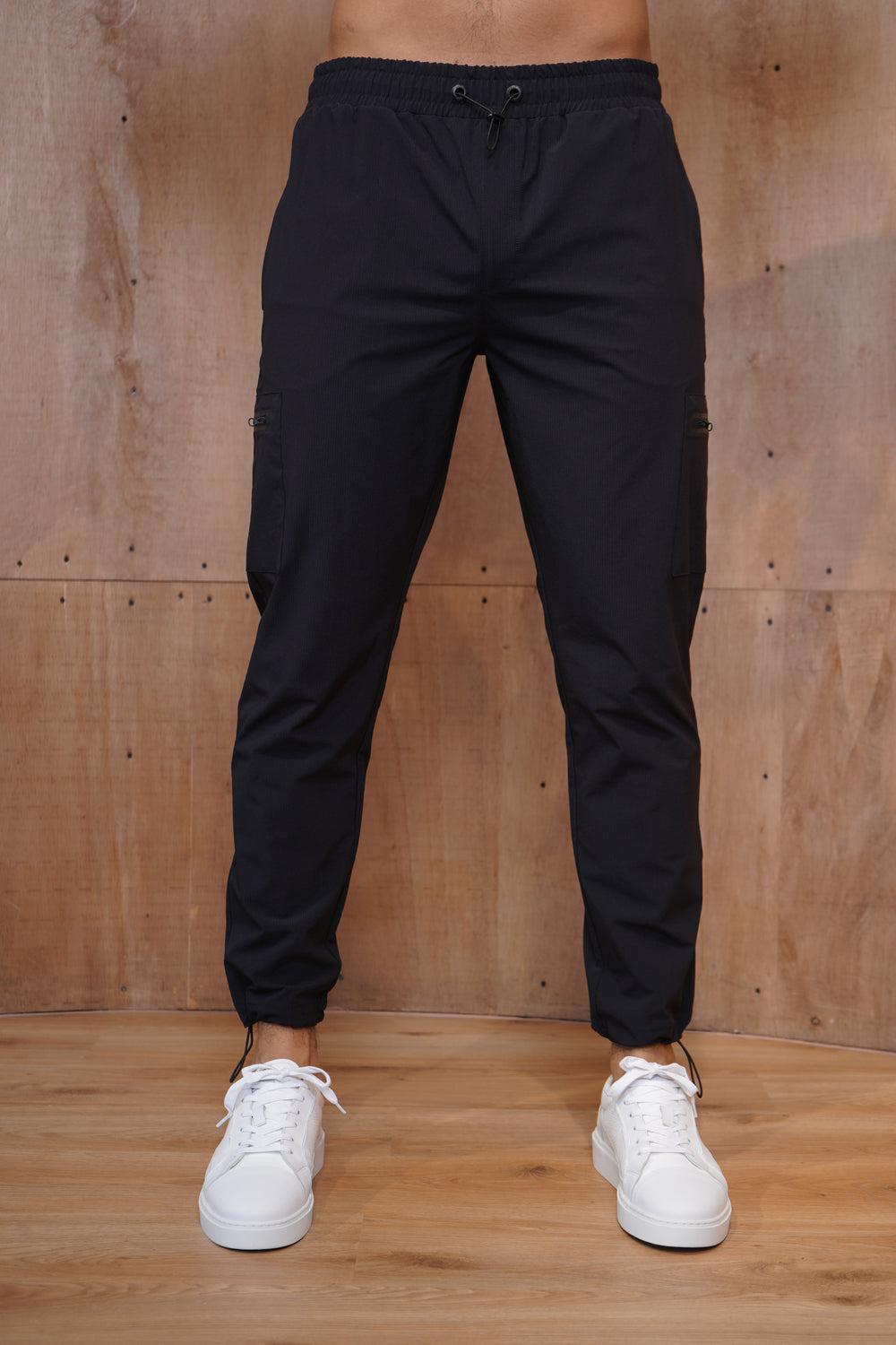 Capo Utility Tech Cargo Shorts - Olivgrün