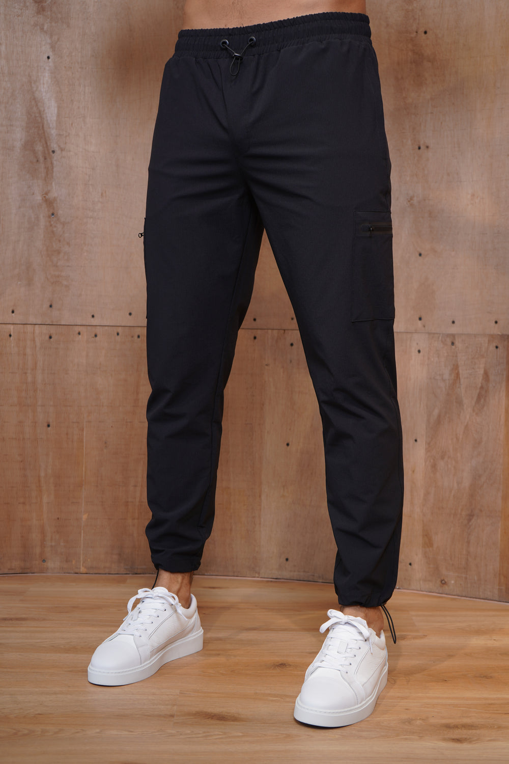 Capo Utility Tech Cargo Shorts - Olivgrün