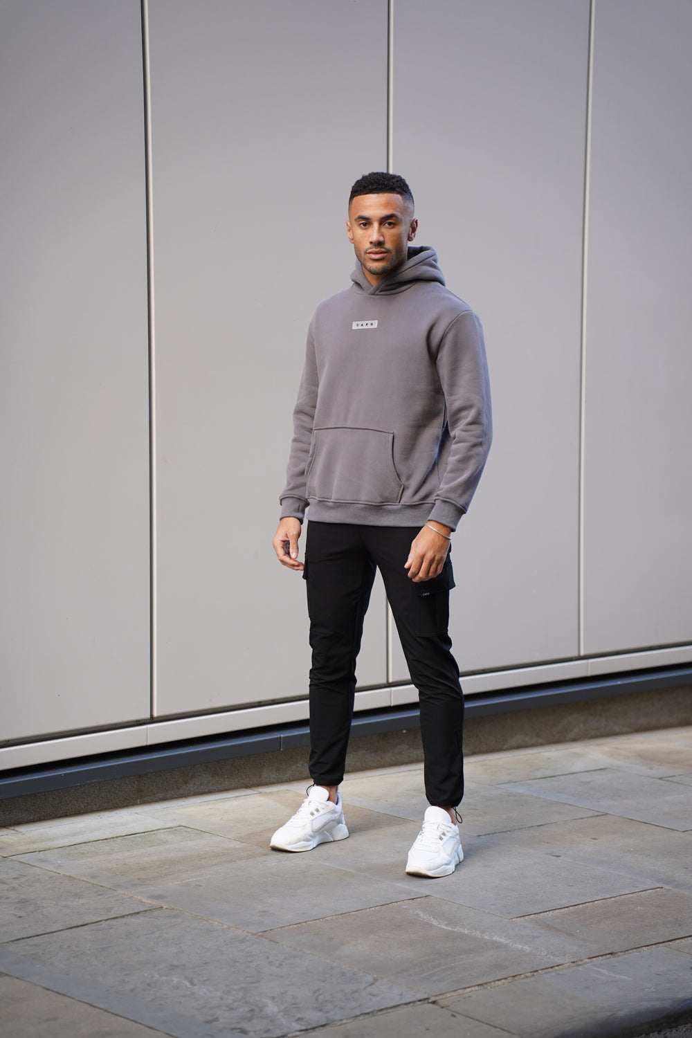 Capo ESSENTIAL Hoodie - Charcoal