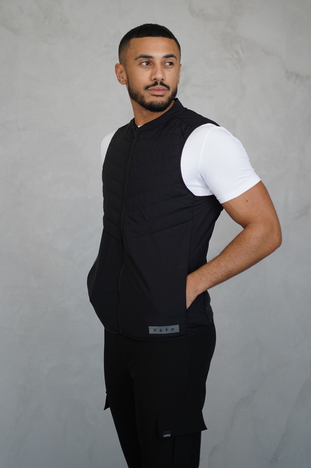 Capo HYBRID Gilet - Black
