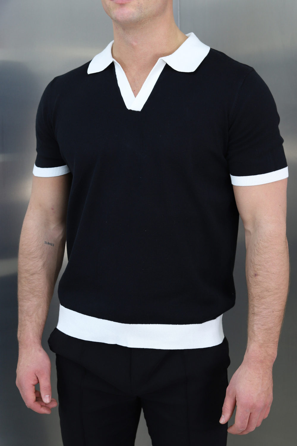 Capo Egyptian Cotton Contrast Cuban Collar Polo Shirt - Black