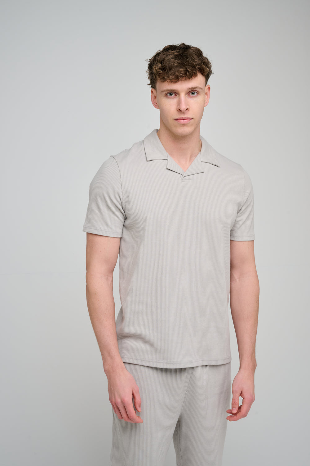 Capo Pleated Shorts - Light Grey