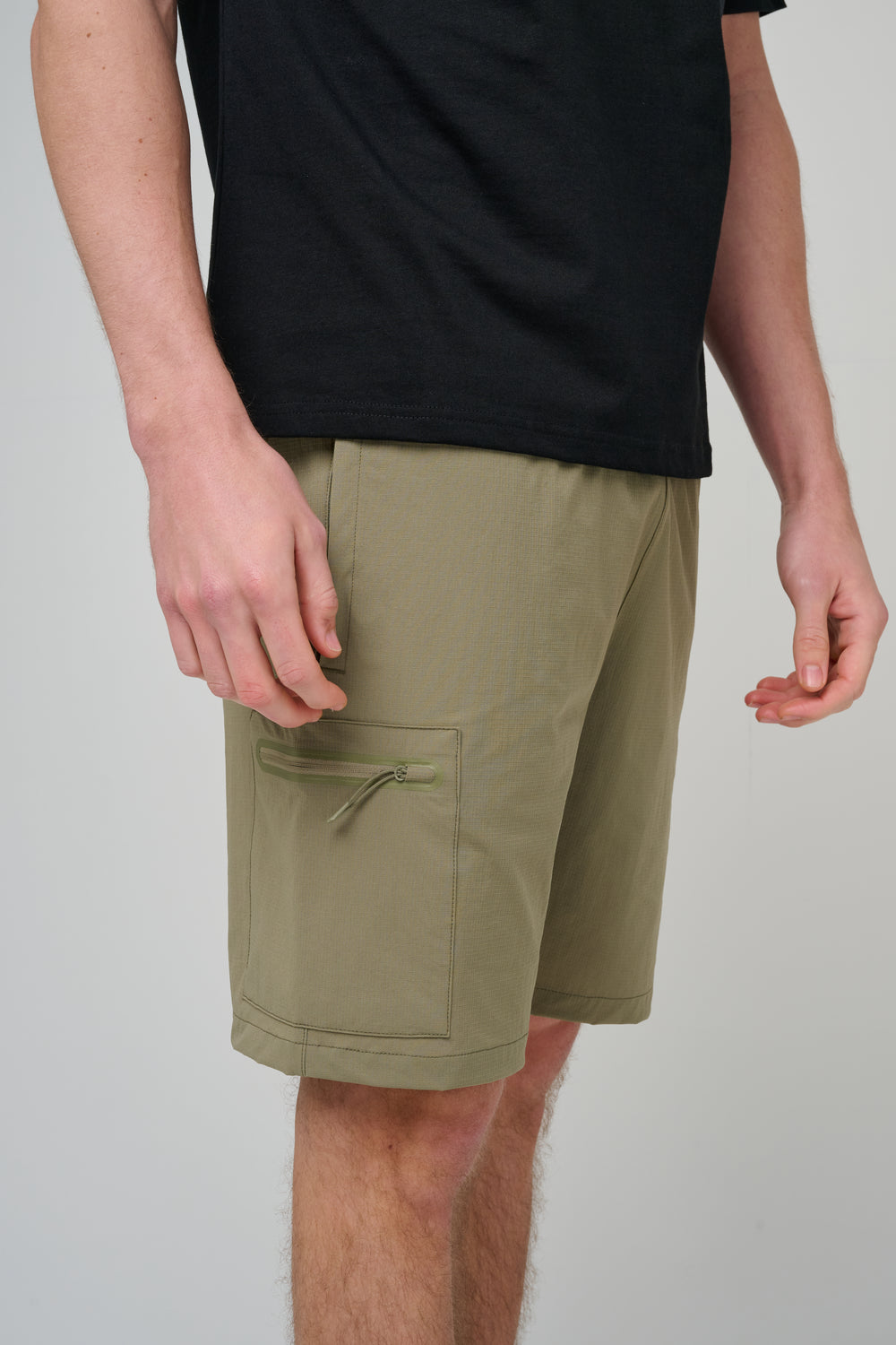 Capo Utility Tech Cargo Short - Olive