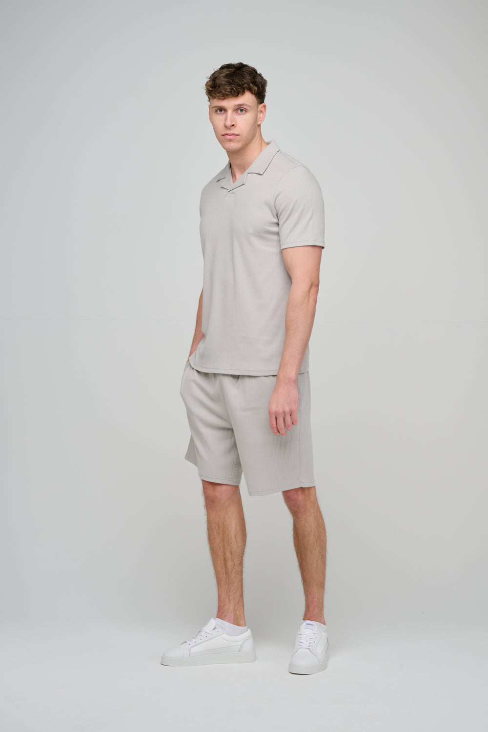 Capo Pleated Polo Shirt - Light Grey