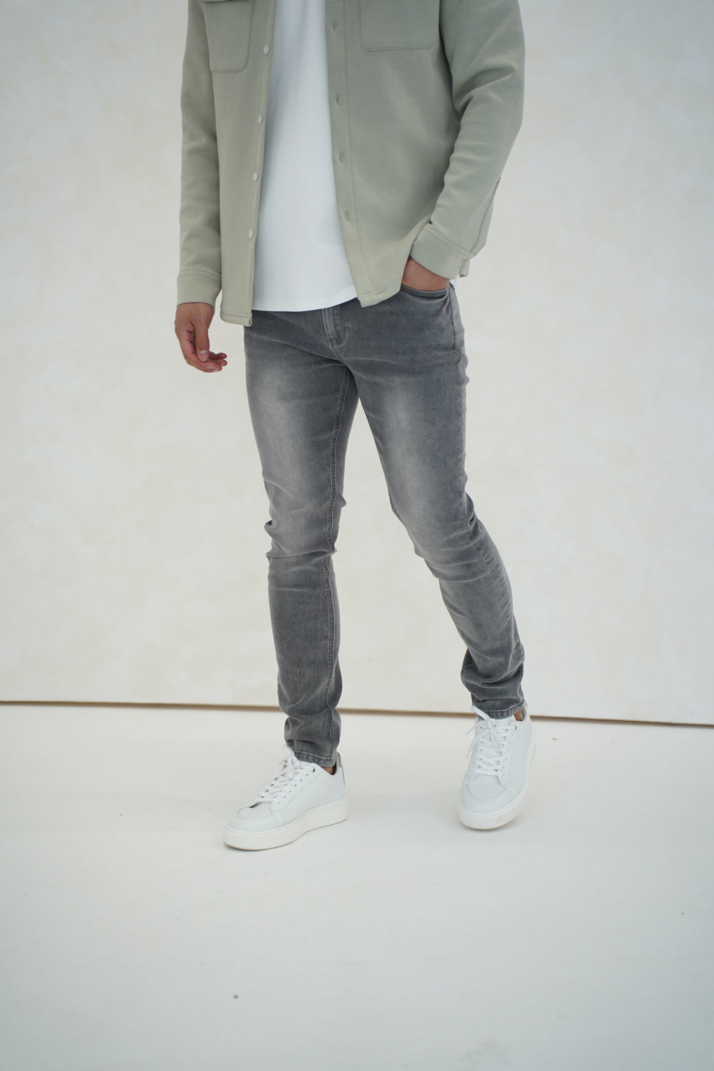 Capo Slim Fit Denim Jeans - Grey Wash