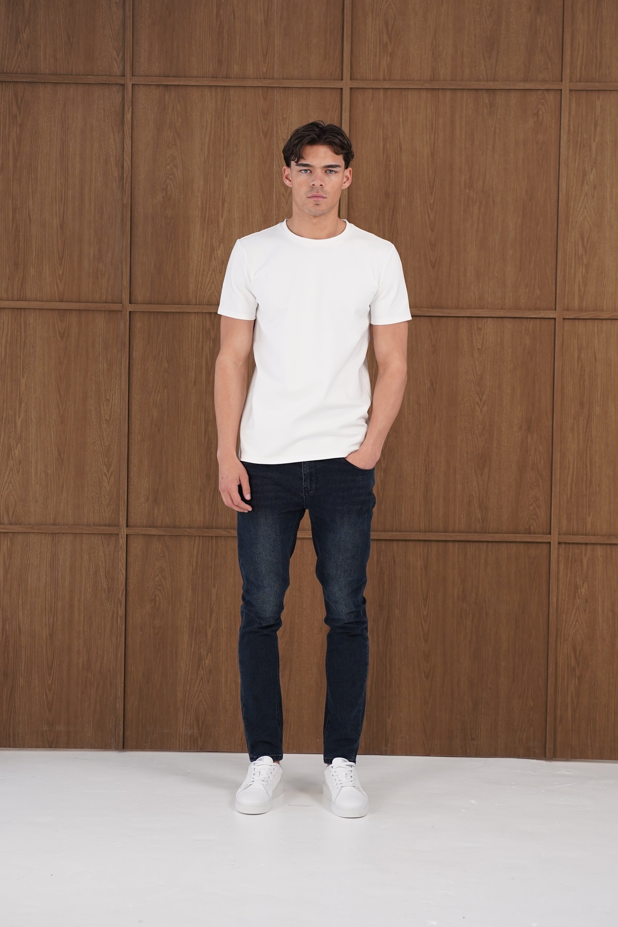Capo Slim Fit Denim Jeans - Dunkelblau