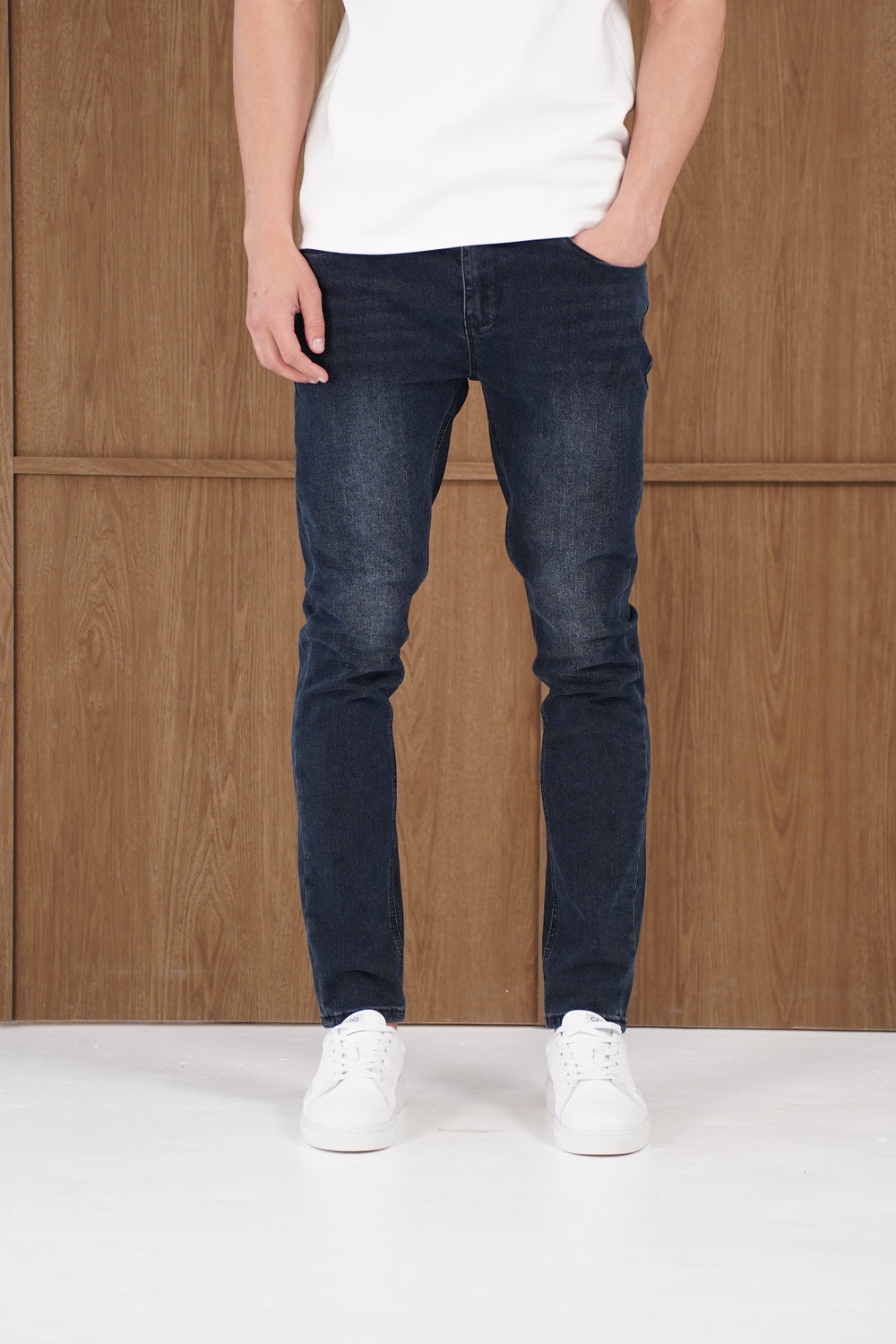 Capo Slim Fit Denim Jeans - Dunkelblau