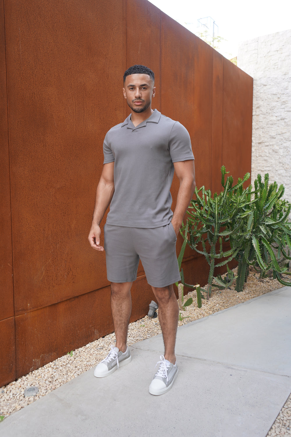 Capo Pleated Shorts - Charcoal
