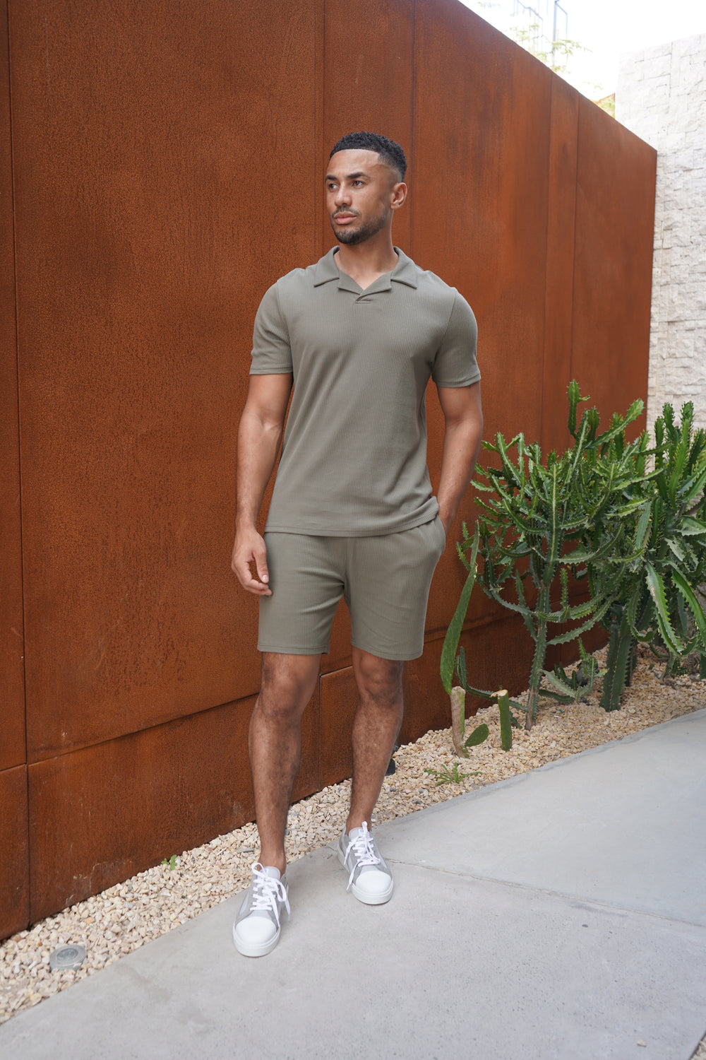 Capo Pleated Shorts - Olive