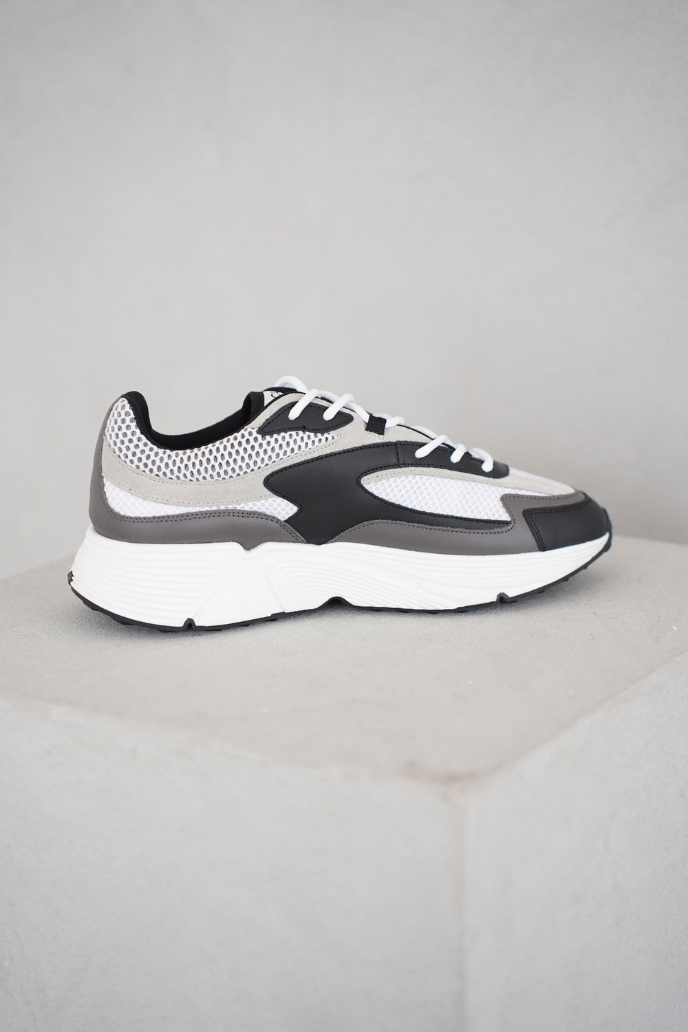 Capo Runner 2.0 Trainer - Black/Grey/White