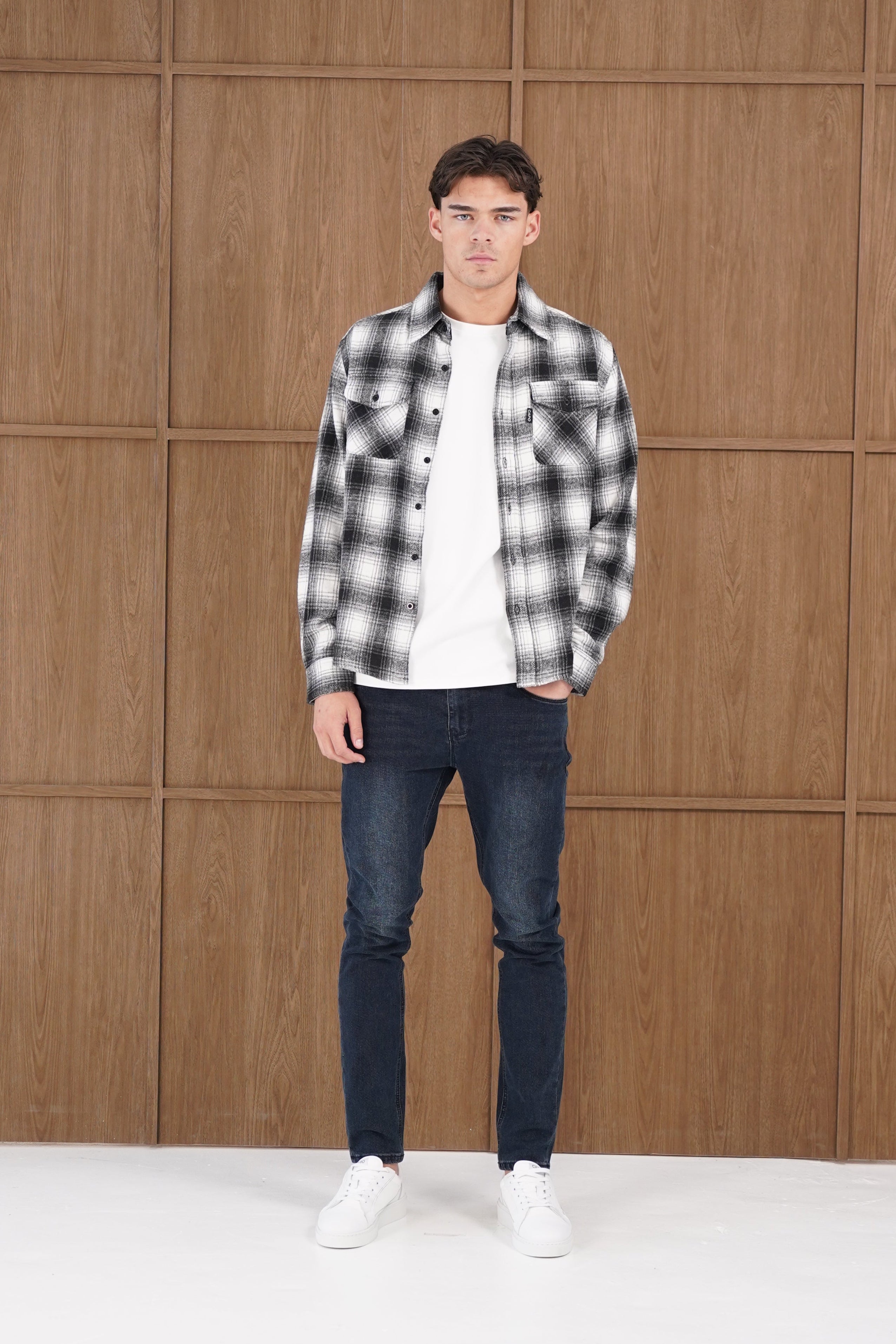 Capo Flannel Overshirt - Black