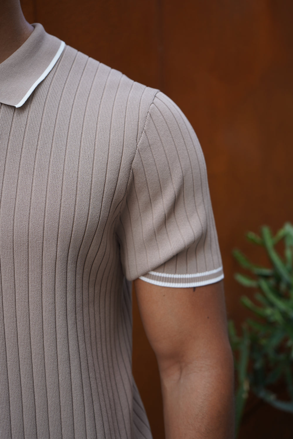 Capo Knitted Contrast Zip Up Polo Shirt - Stone