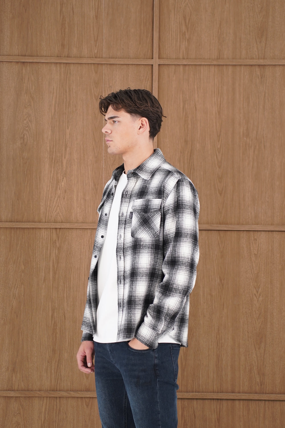 Capo Flannel Overshirt - Black