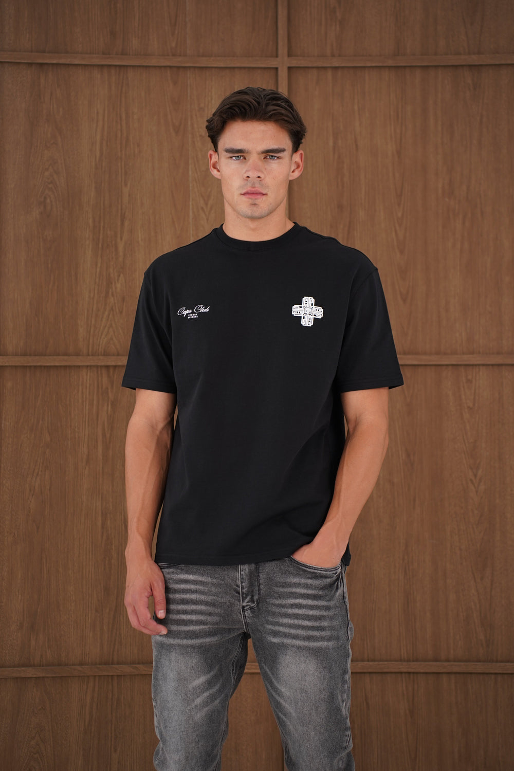Capo Emblem T-Shirt - Black/White