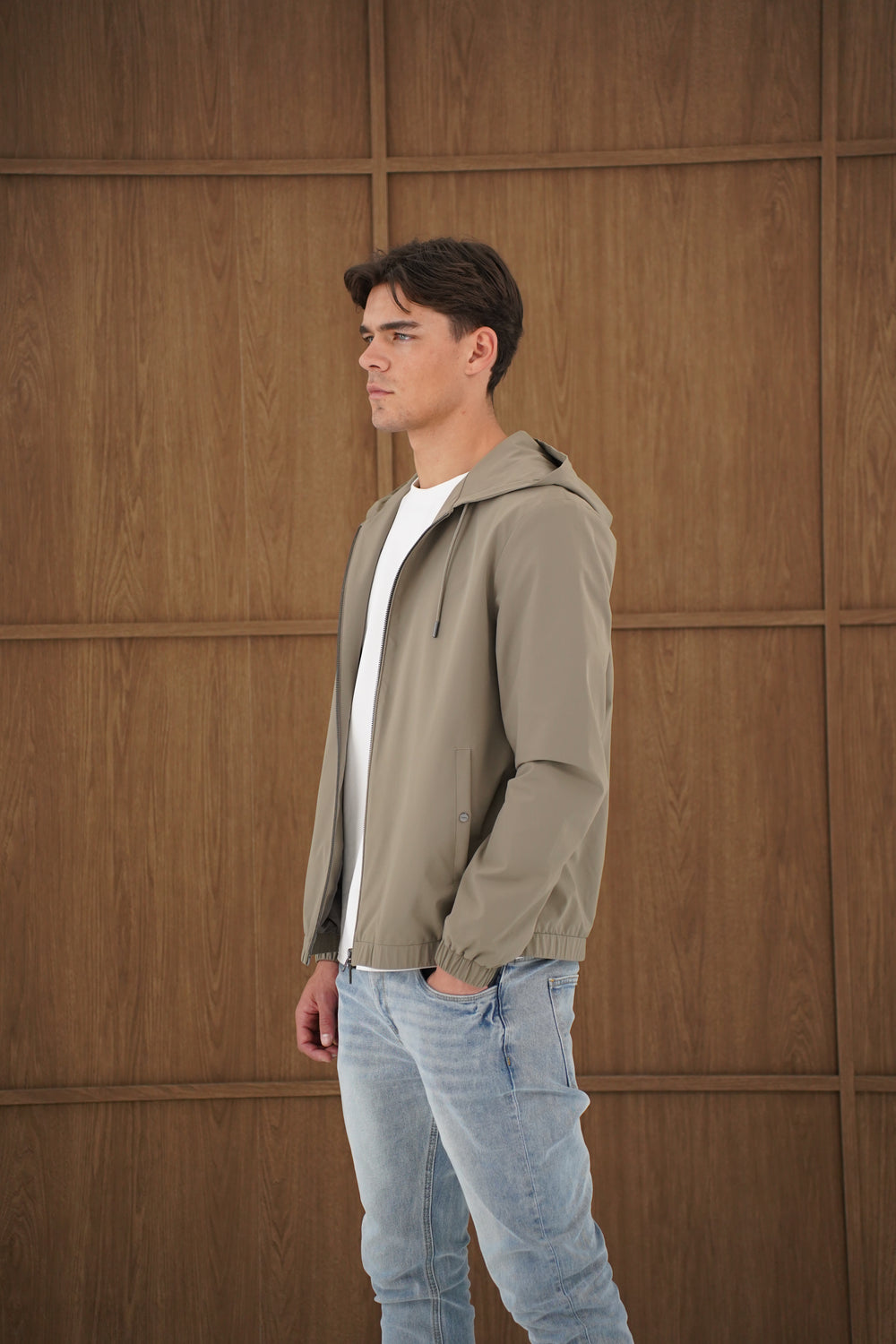 Capo Lightweight Shell Jacket - Olive
