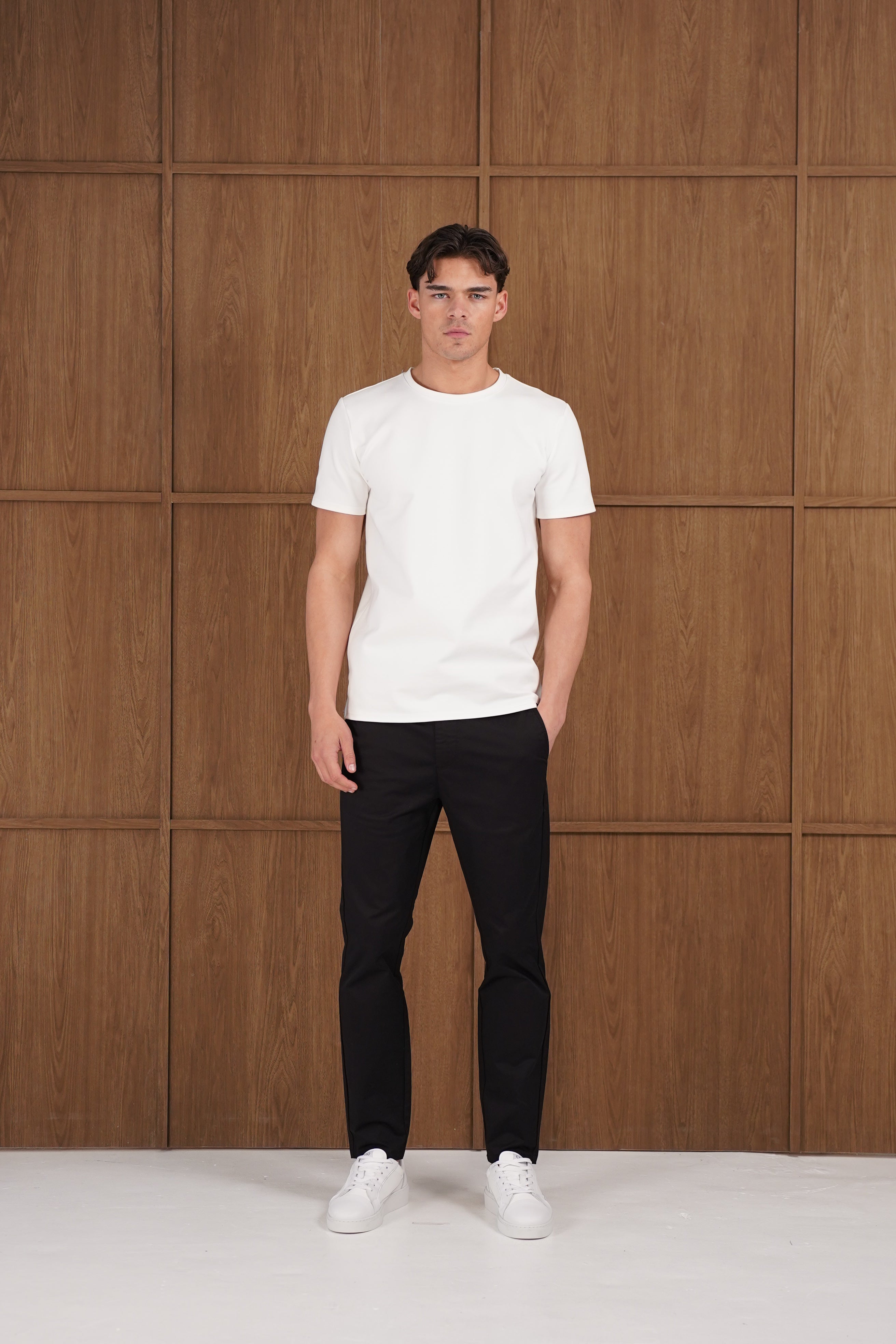 Capo Chino Trouser - Black