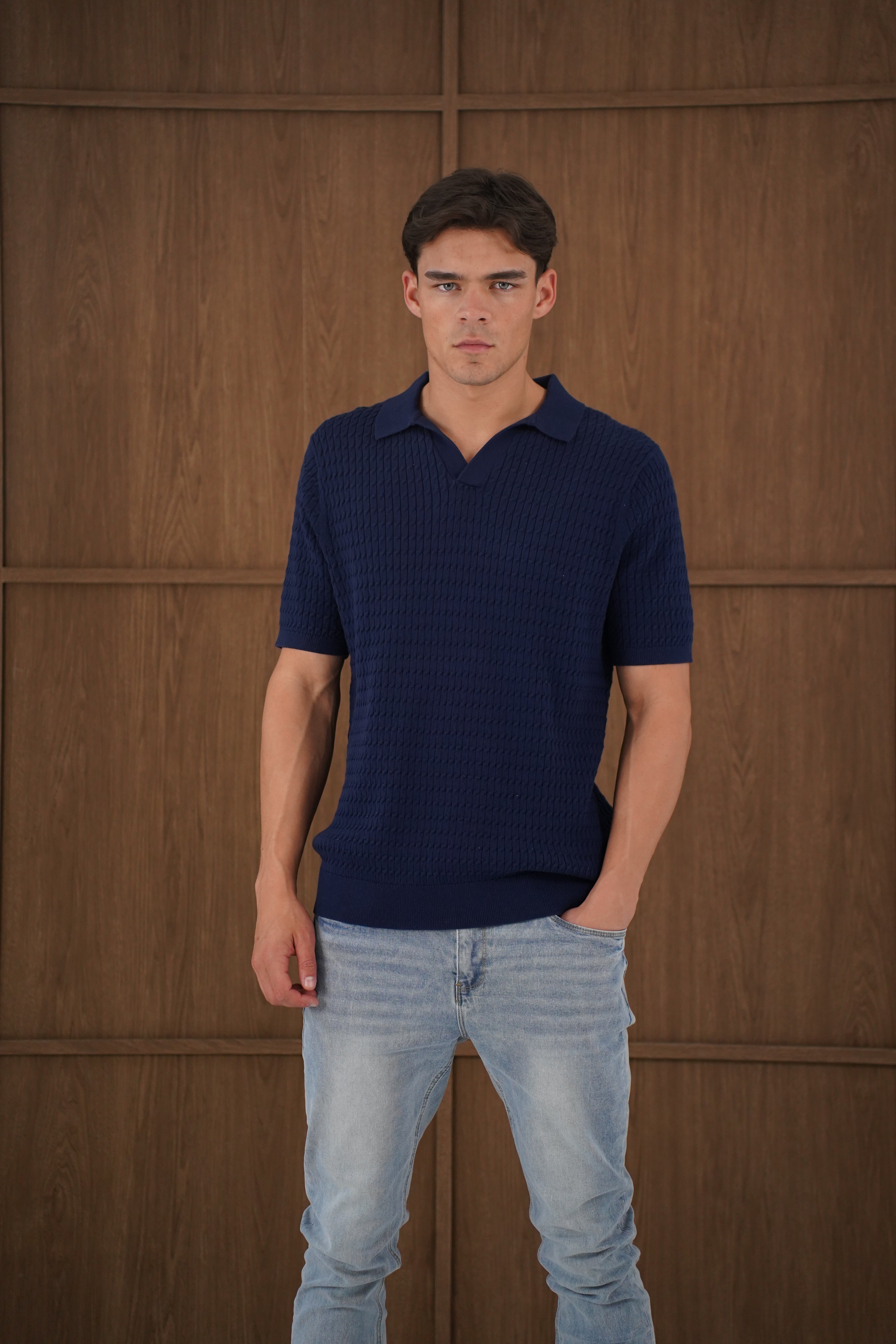 Capo Cable Twist Poloshirt mit offenem Kragen – Marineblau