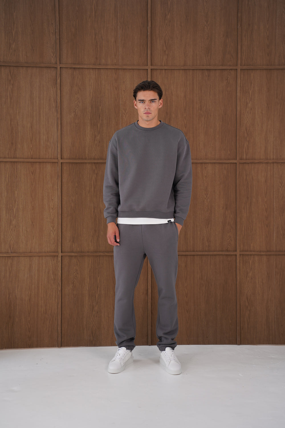 Capo Heavyweight Crew Neck Sweater - Charcoal