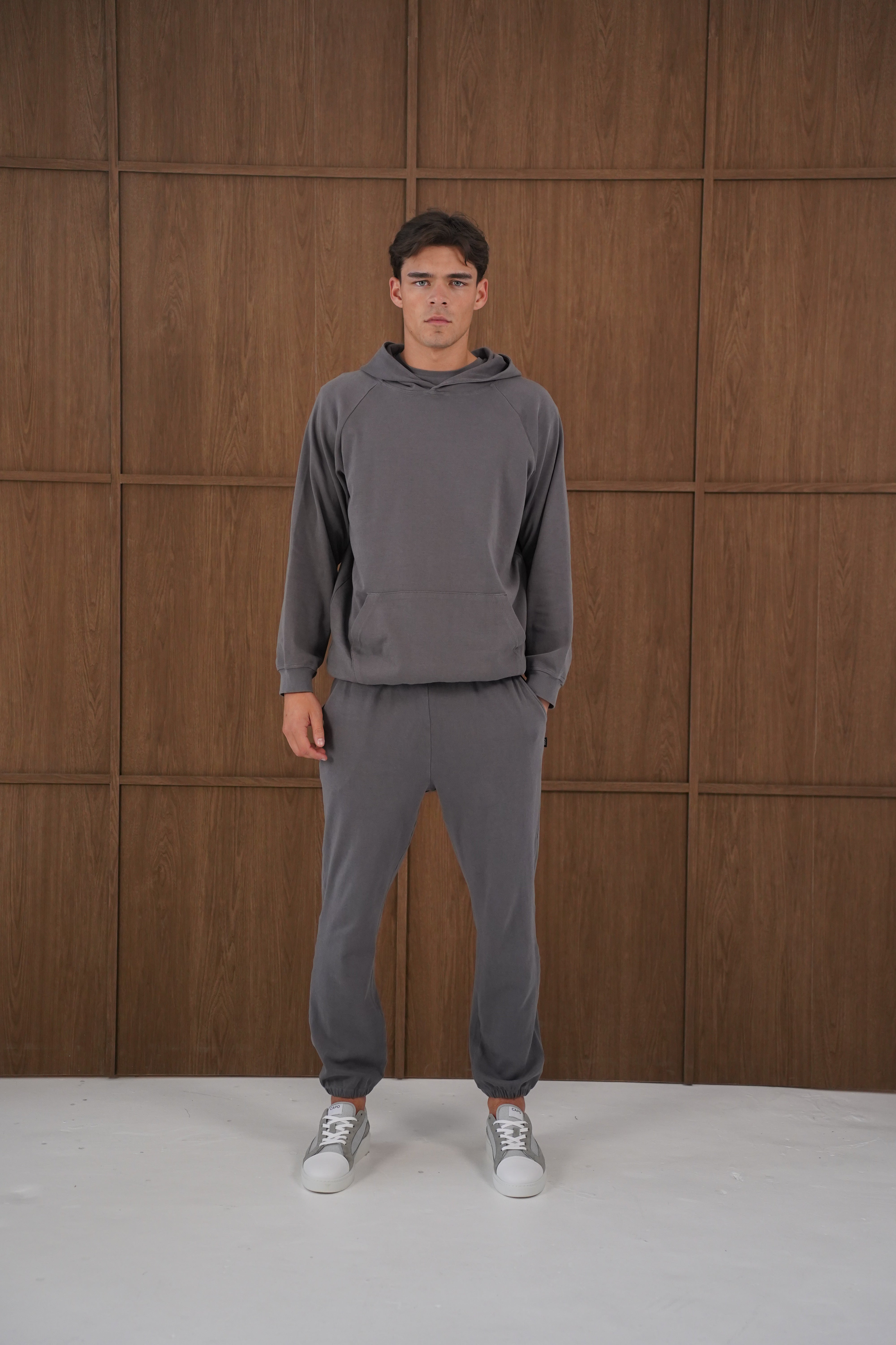 Capo Veluro Washed Joggers - Light Grey