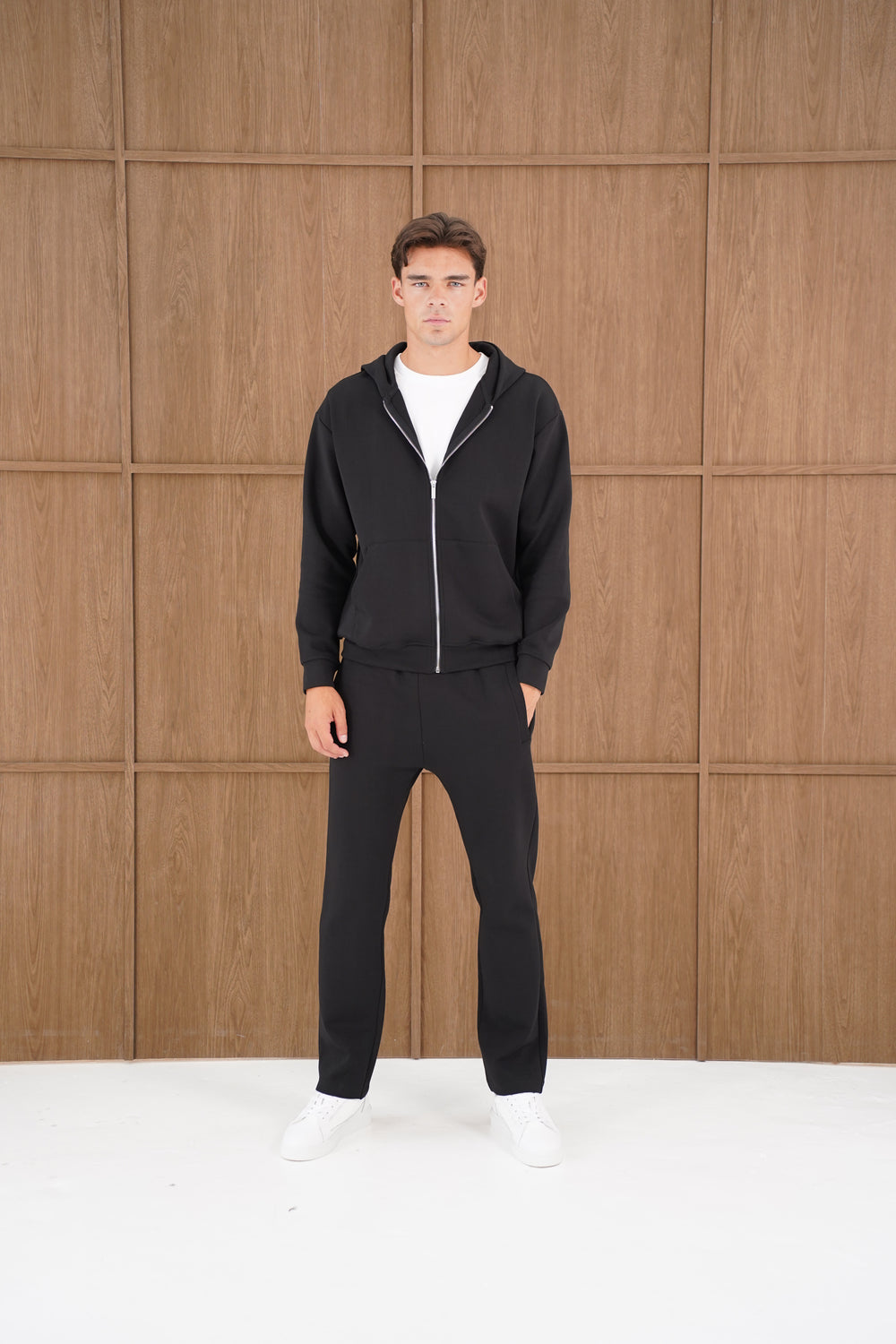 Capo Toby Straight Hem Jogger - Black