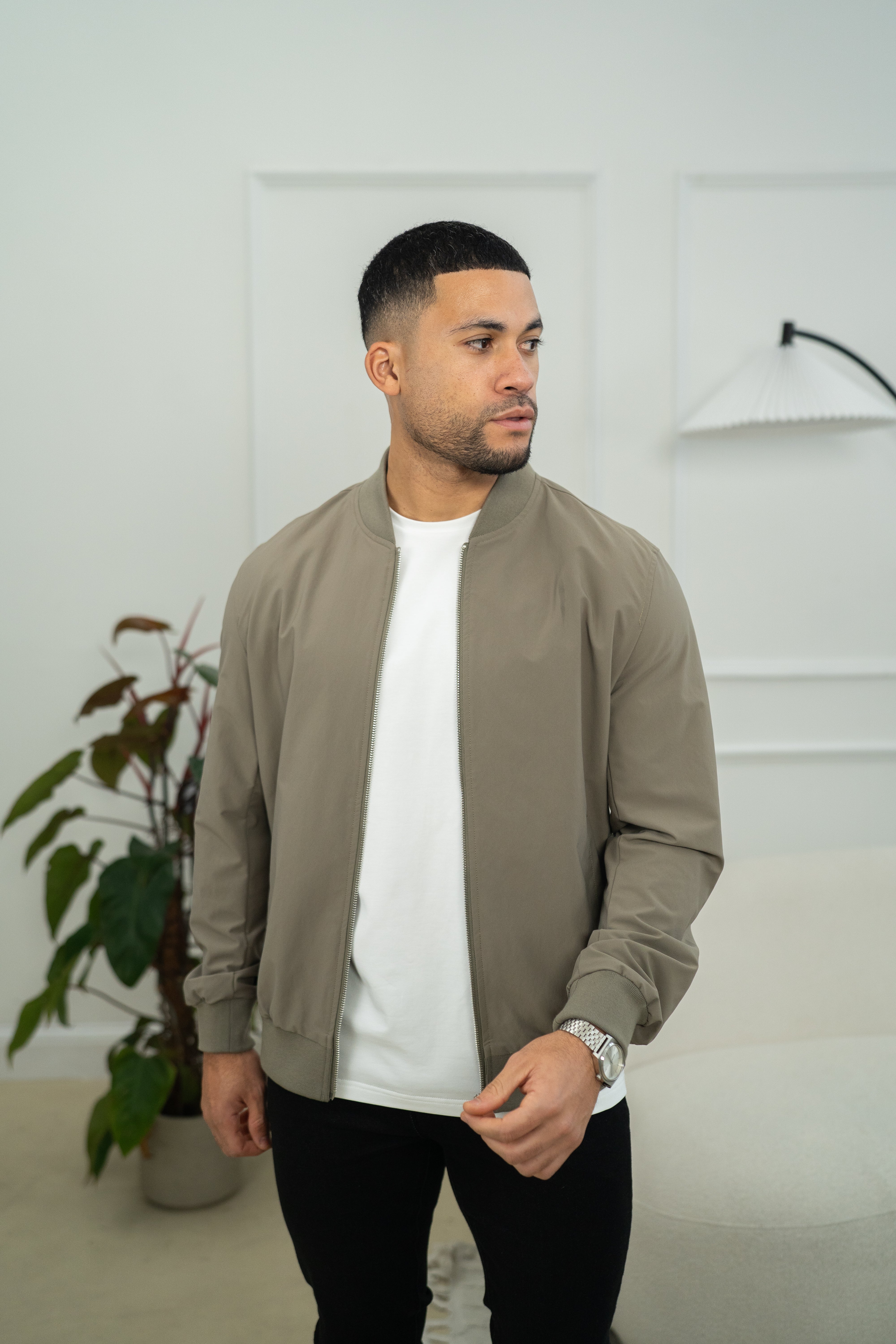 Capo Bomber Jacket - Light Olive