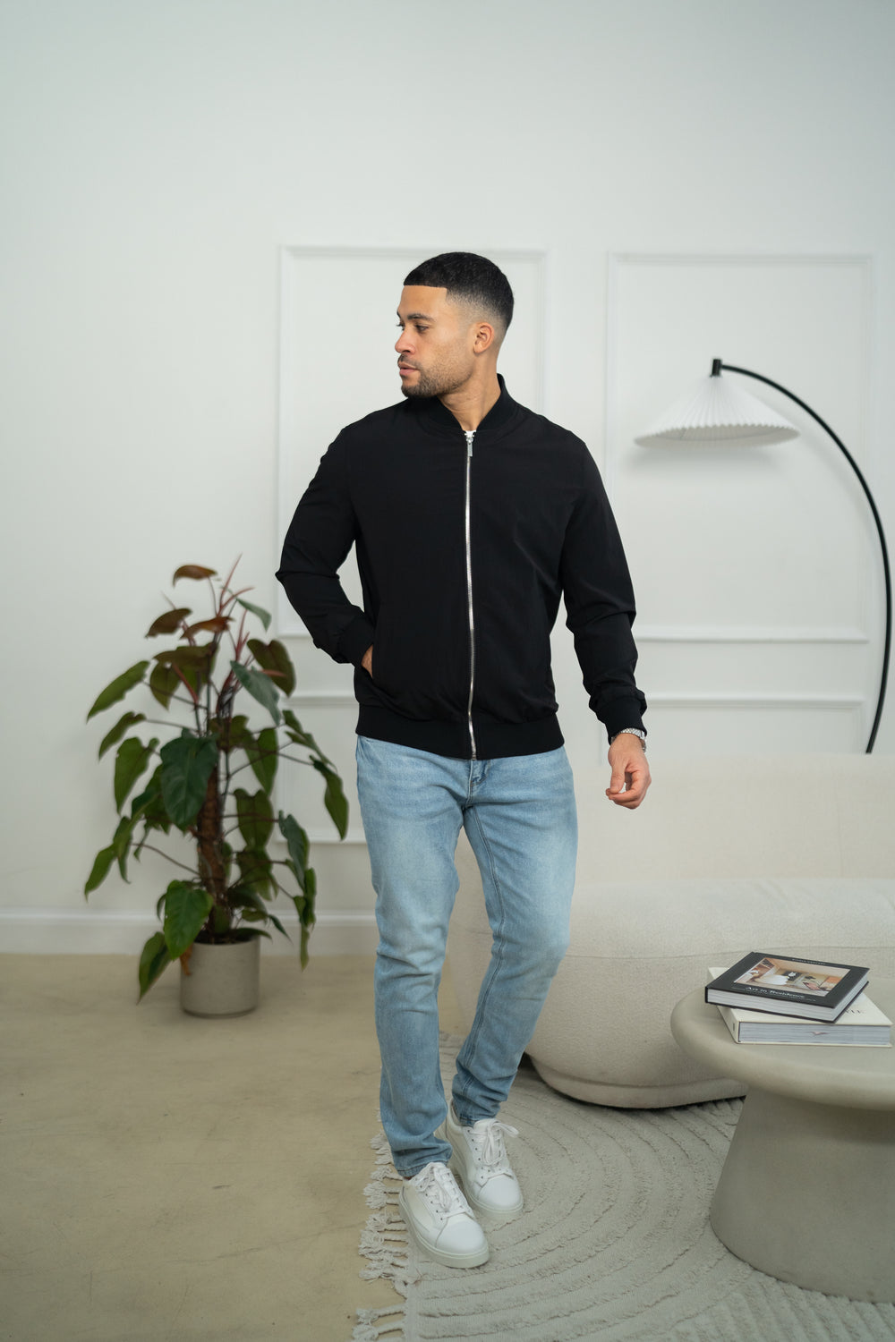 Capo Bomber Jacket - Black