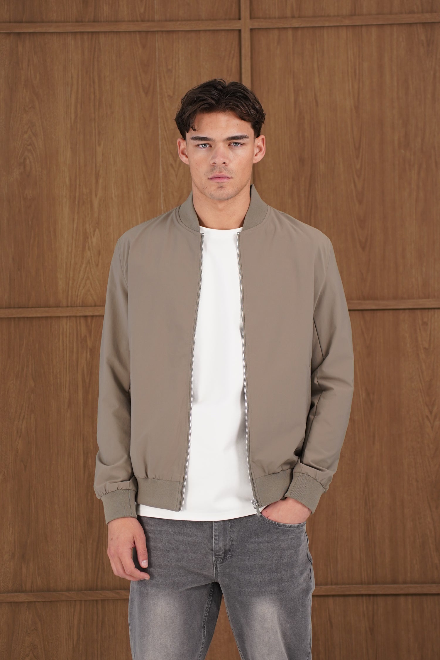 JACKETS/COATS