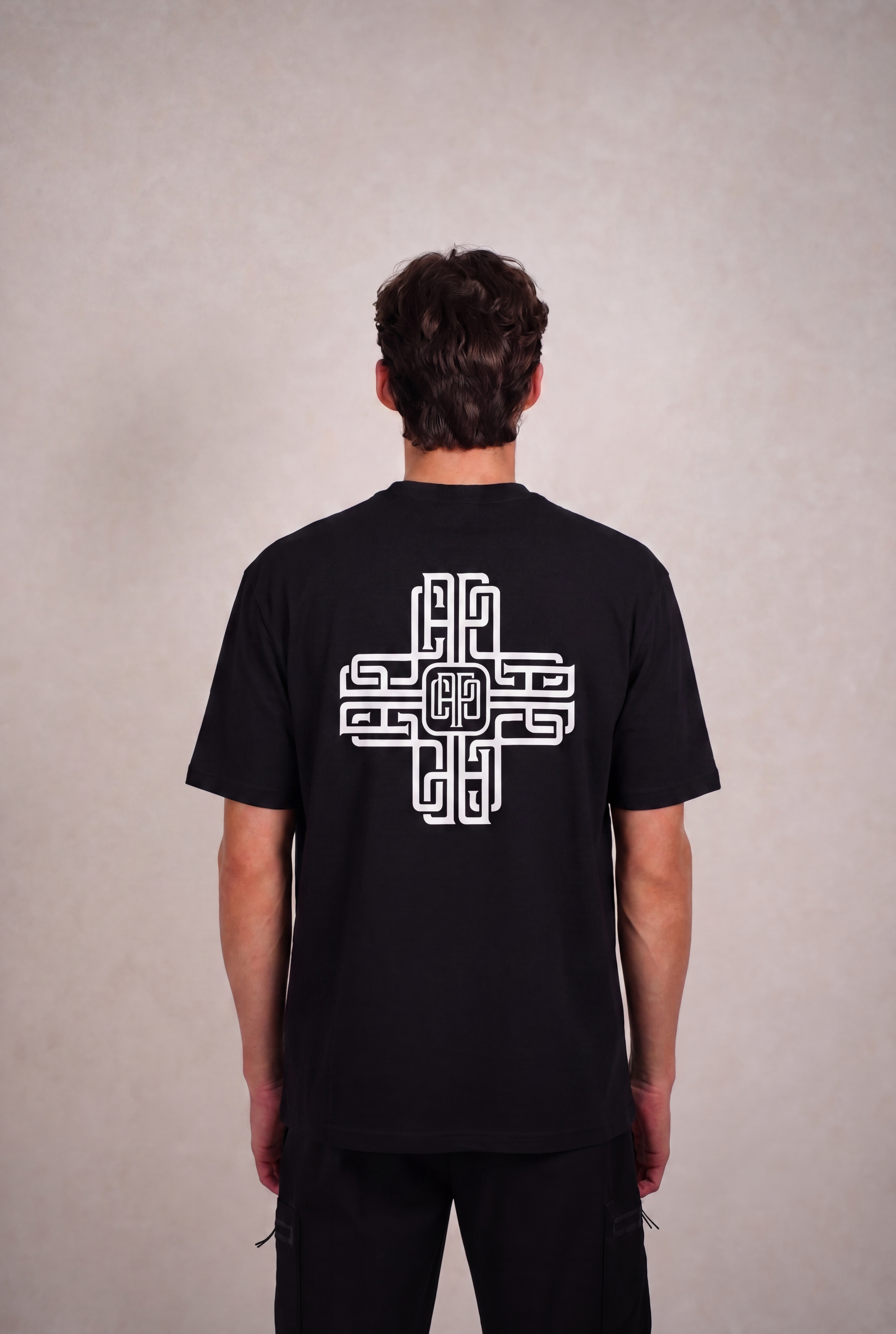 Capo Emblem T-Shirt - Black/White