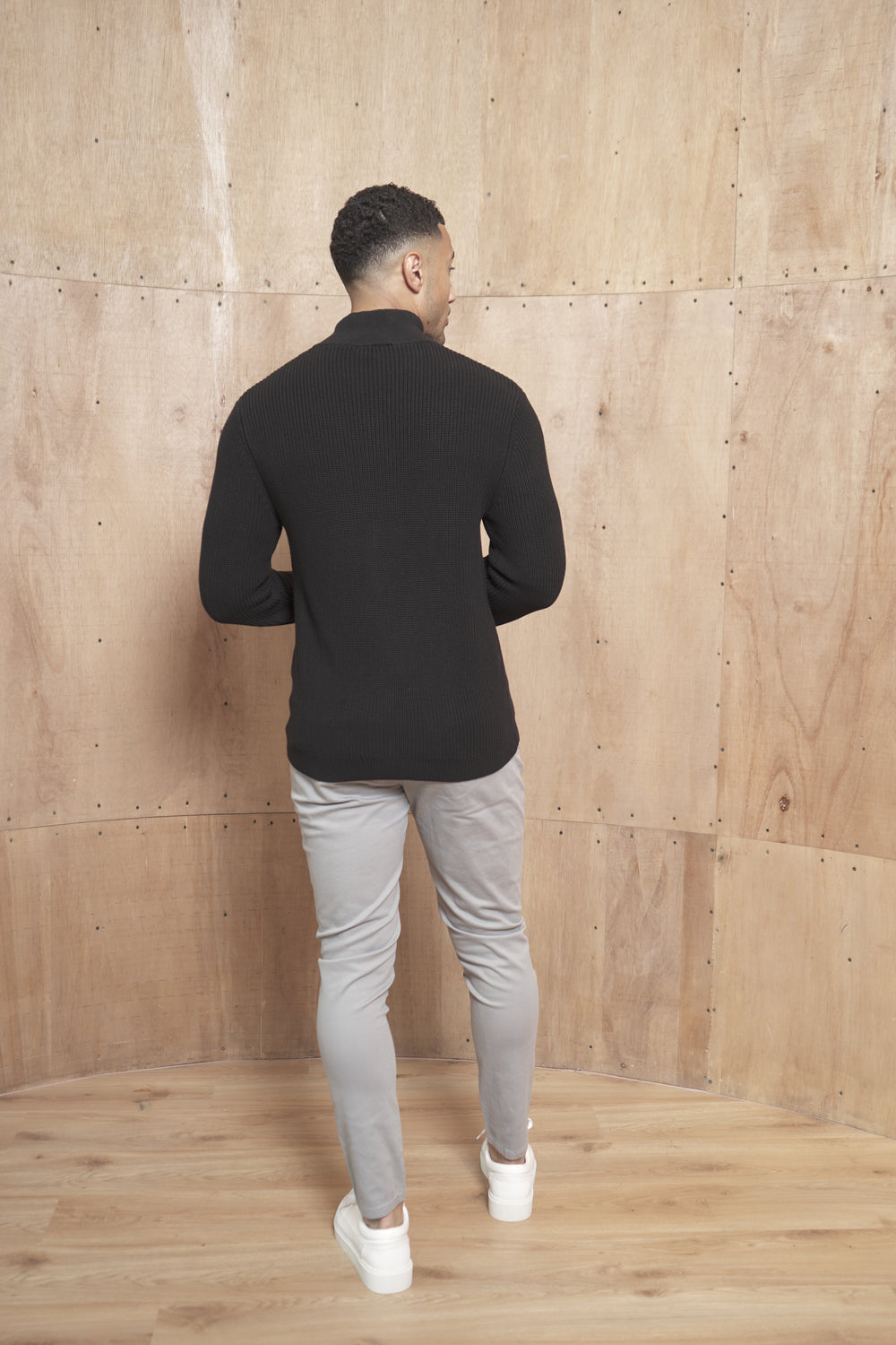 Capo Ribbed Full Zip Jumper - Black