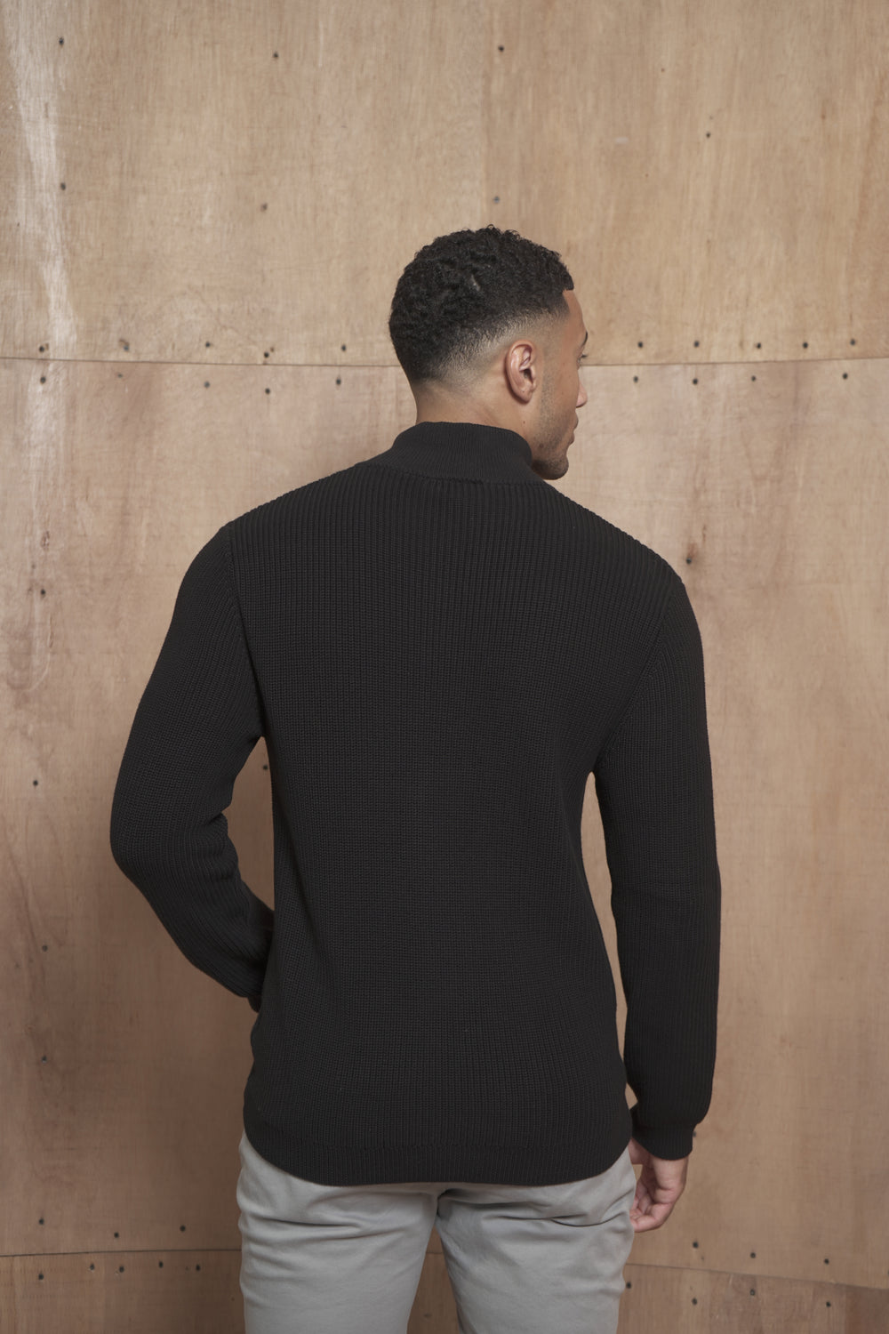 Capo Ribbed Full Zip Jumper - Black