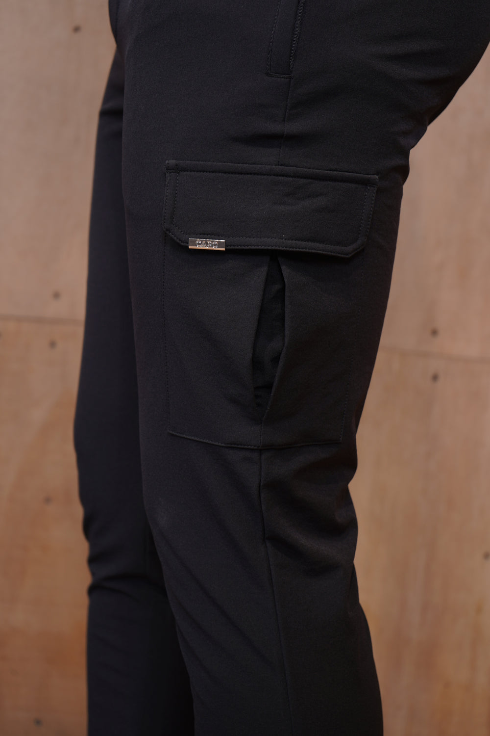 Capo Utility Regular Cargo Pants - Black