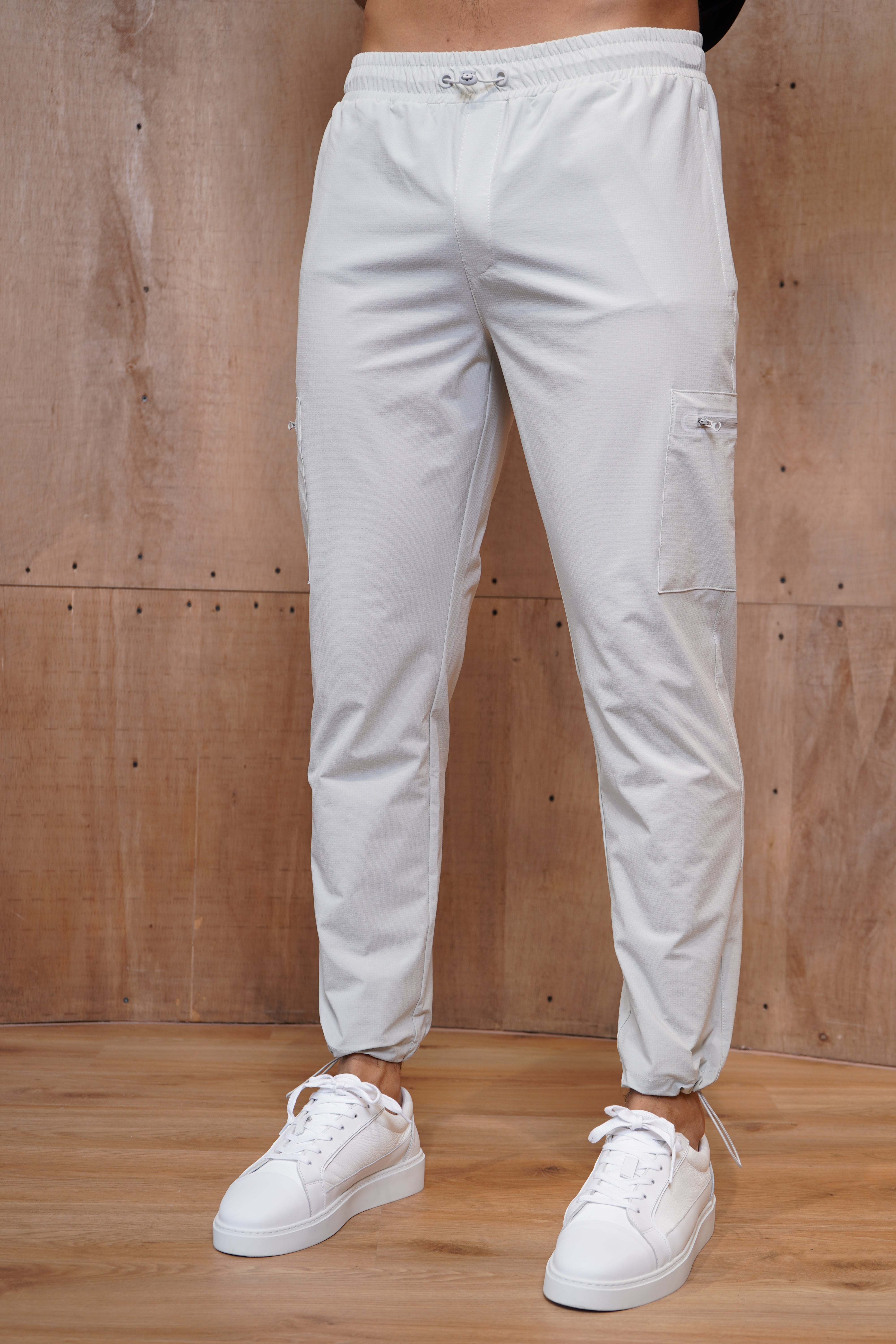 Capo Utility Tech Cargo Shorts - Olivgrün