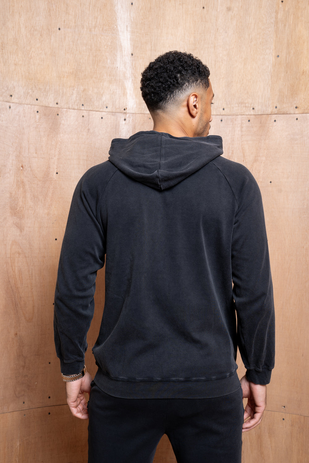 Capo Veluro Washed Hoodie - Black