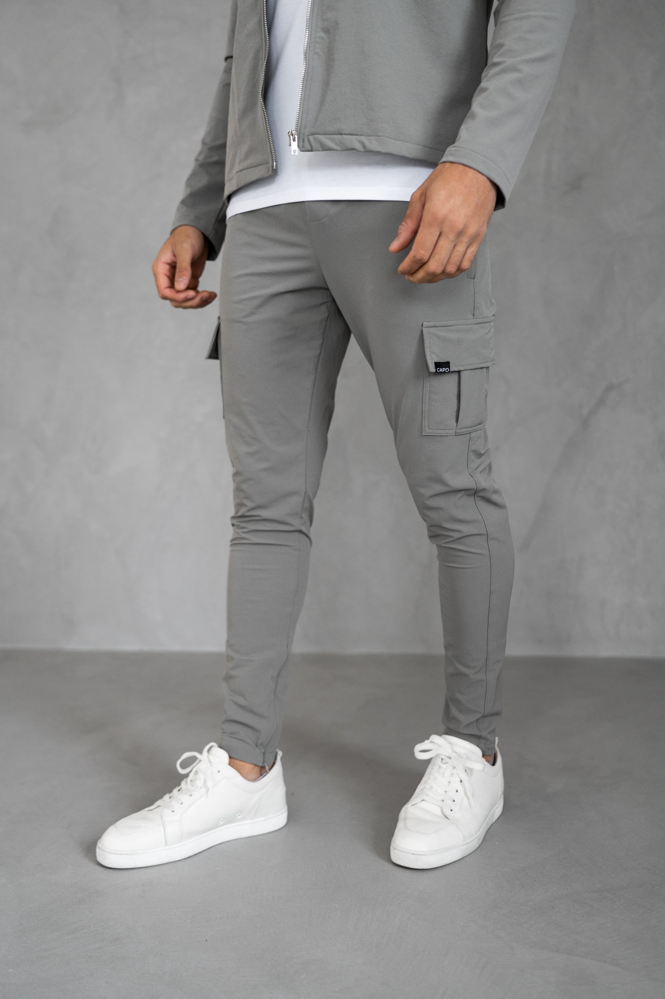 Urban Bliss Pale Grey Wide Leg Cargo Trousers | New Look
